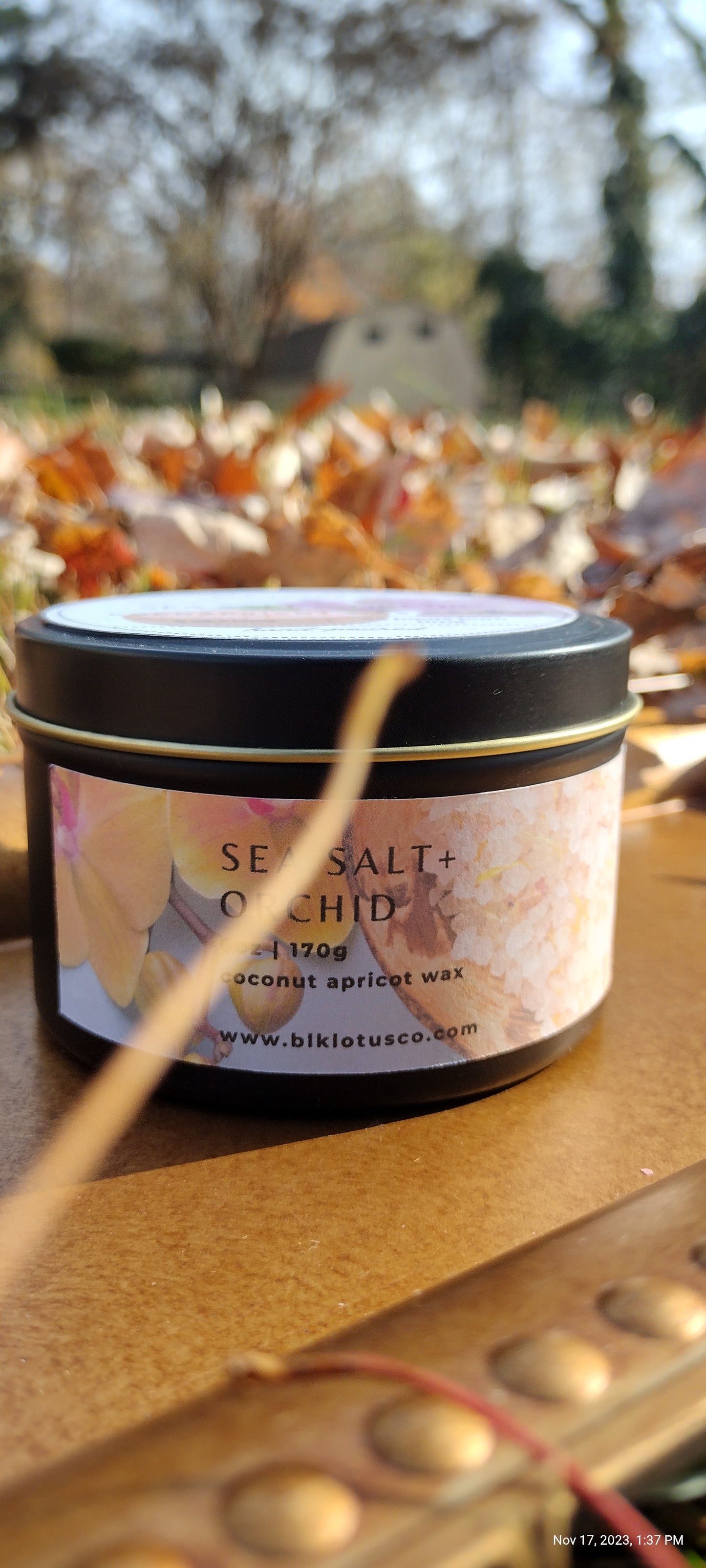 Sea Salt & Orchid Elegance: 6 oz Black Tin Coco Apricot Wax Candle with Wooden Wick